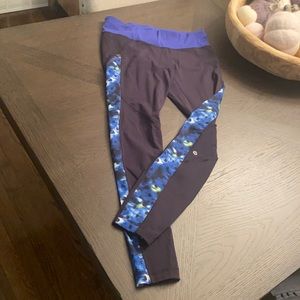 Lululemon running leggings with zip pockets